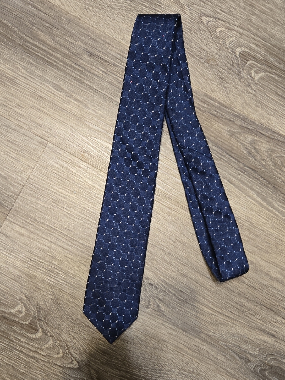 Izod Skinny Tie
